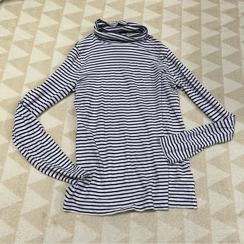 J crew blue cotton striped long sleeve turtleneck top